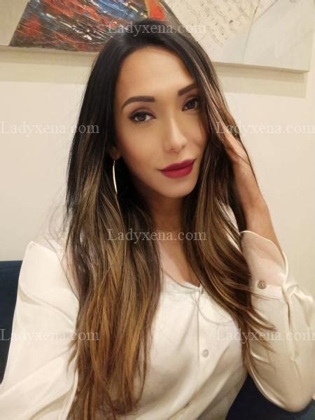 annonce d'escort girl, annuaire d'escort girl 